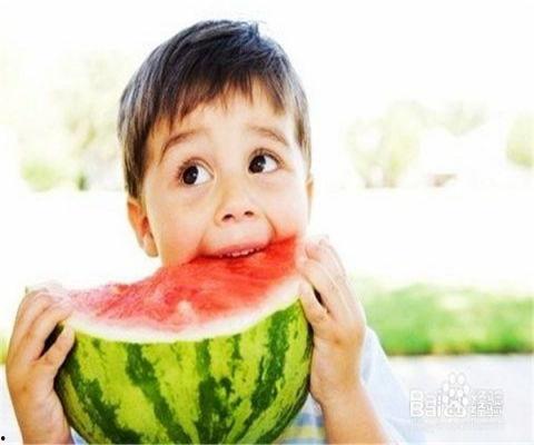 娱乐吃瓜君抹黑他人,真相背后令人震惊